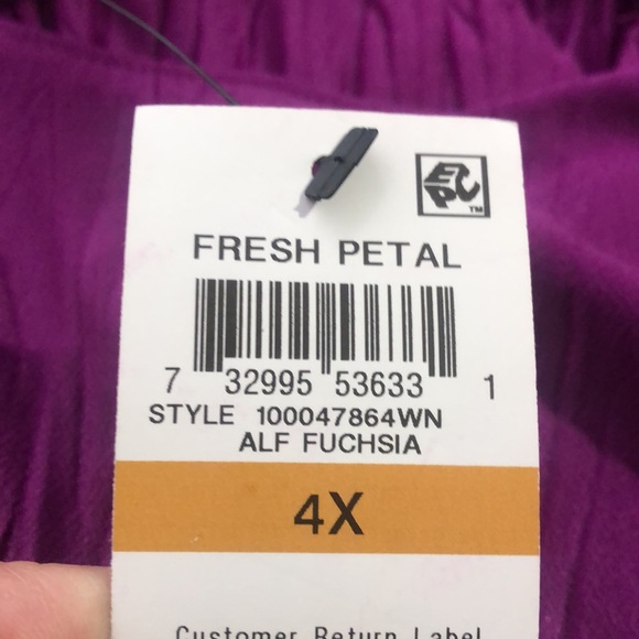 NEW Alfani Plus Size Bubble Sleeve Top, Size 4X, Purple Fushia - Picture 6 of 6